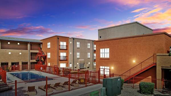 Paseo Del Sol property